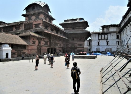 Why Nepal is a Tourist attracted place?